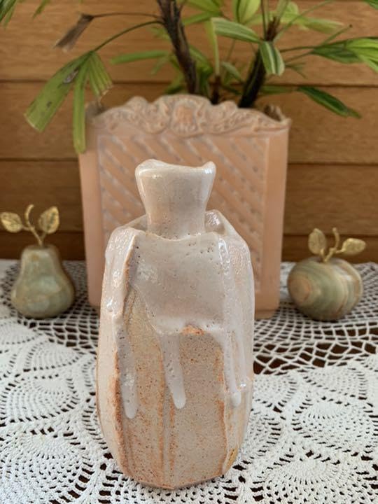 再値下げ！希少　志野焼　徳利　陶芸品　酒器　花瓶　新品 Amazon｜志野焼 徳利 陶芸品 酒器 花瓶｜徳利 オンライン通販